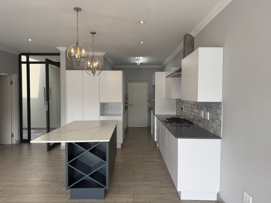 3 Bedroom Property for Sale in The Islands Estates North West